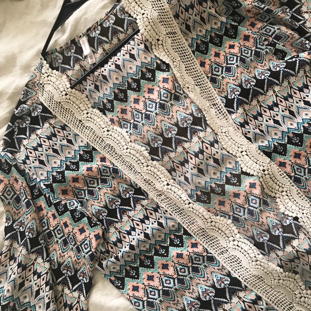 Adorable Aztec Print Kimono